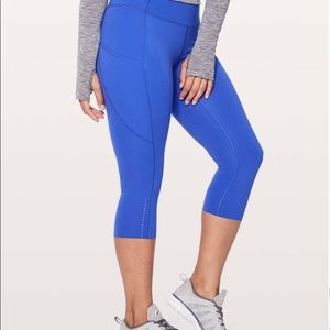 Lululemon Fast & Free II Crop Nulux Blue Size 2
